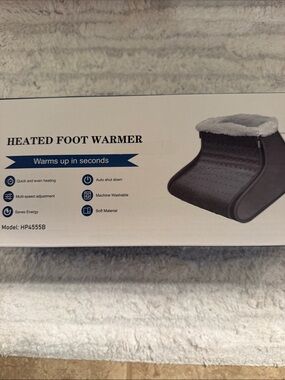 Heated Foot Warmer - Blue and White Packaging